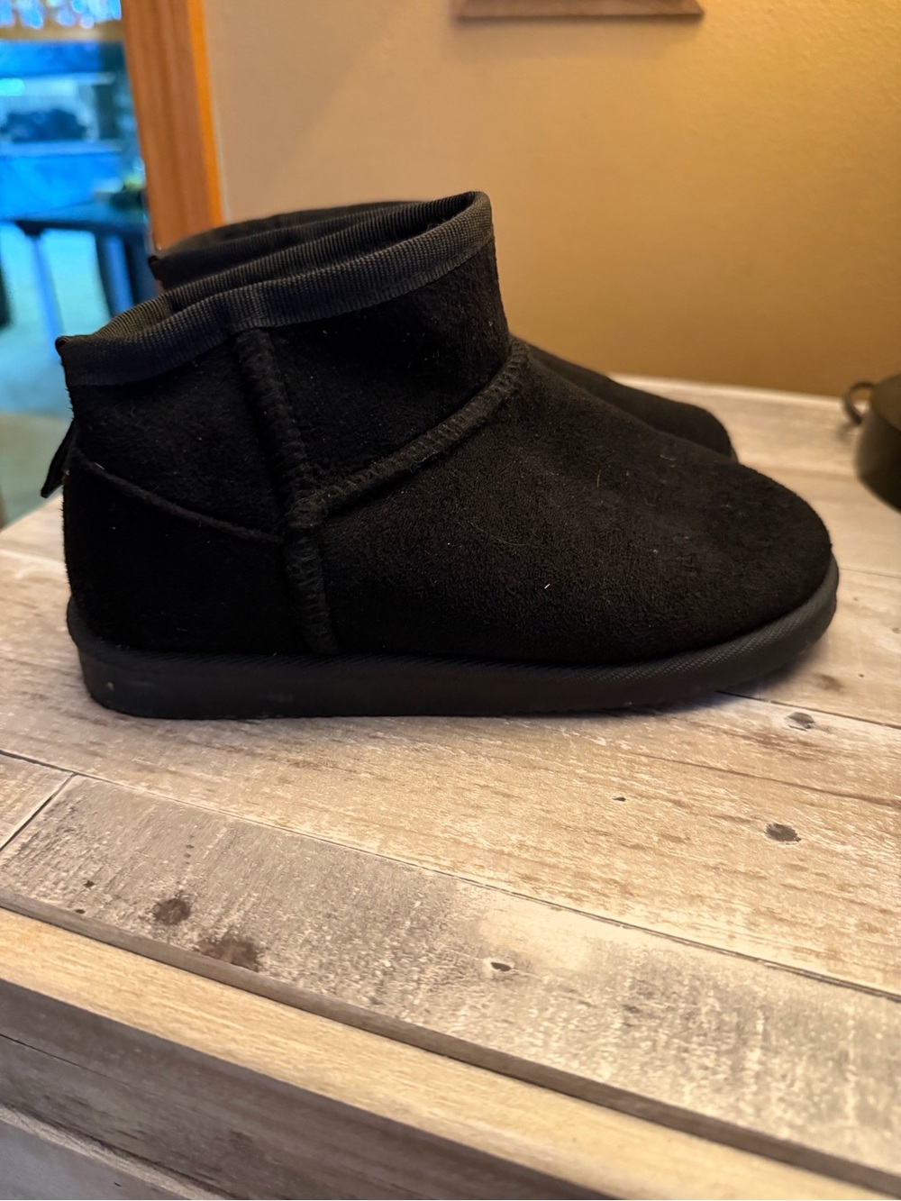 fabkids Black Cozy Ankle Booties for Kids